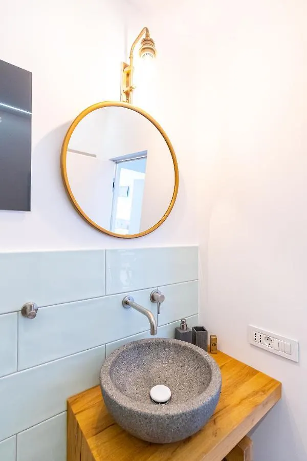 Primaverii 33 Residence Apartment Bucureşti 0*,